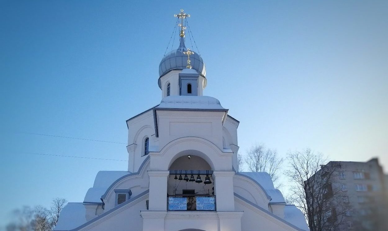 Храм улица софьи ковалевской. Церковь на Софьи Ковалевской. Храм Тихвинской иконы Божией матери на Софьи Ковалевской. Церковь Тихвинской иконы Божией матери в СПБ на ул. Софьи Ковалевской. Тихвинская Церковь Астрахань.